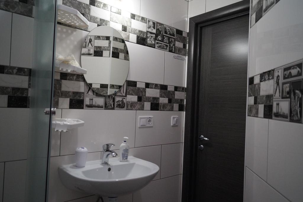 Skyhome Mini-Hotel 基輔 外观 照片