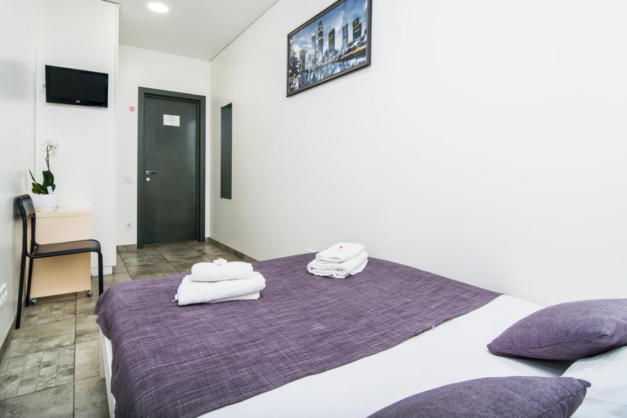 Skyhome Mini-Hotel 基輔 外观 照片