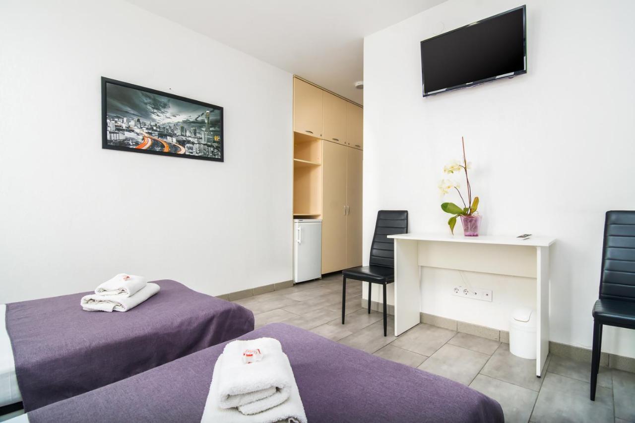 Skyhome Mini-Hotel 基輔 外观 照片